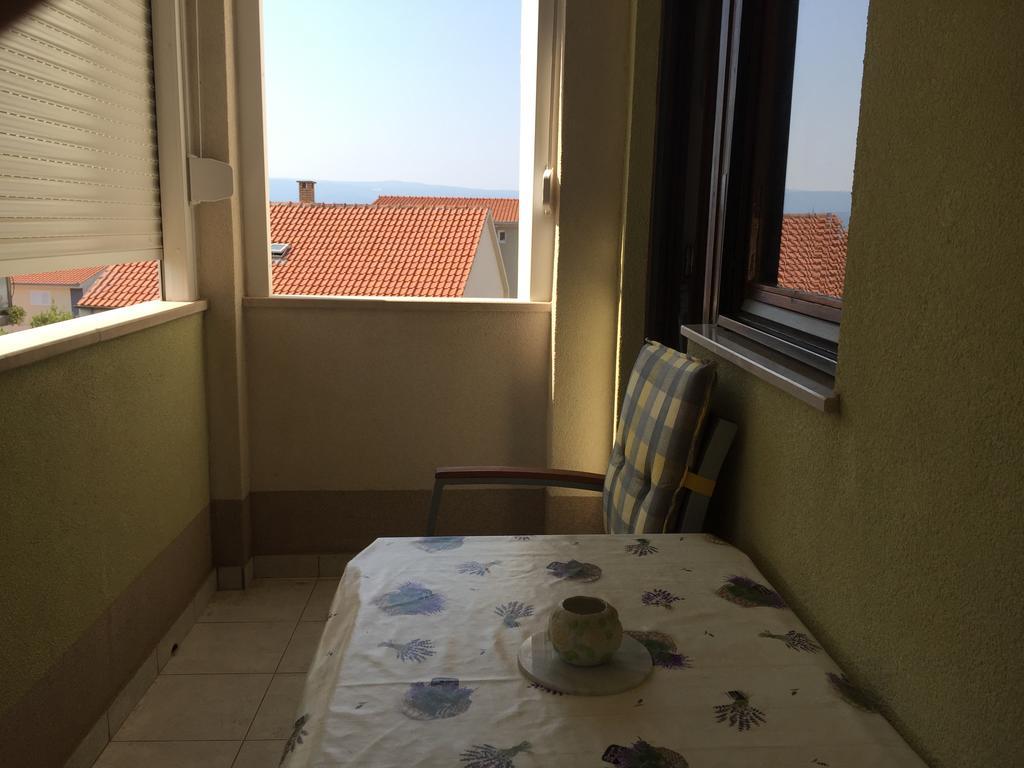 Apartments Bilic Nemira 오미스 외부 사진