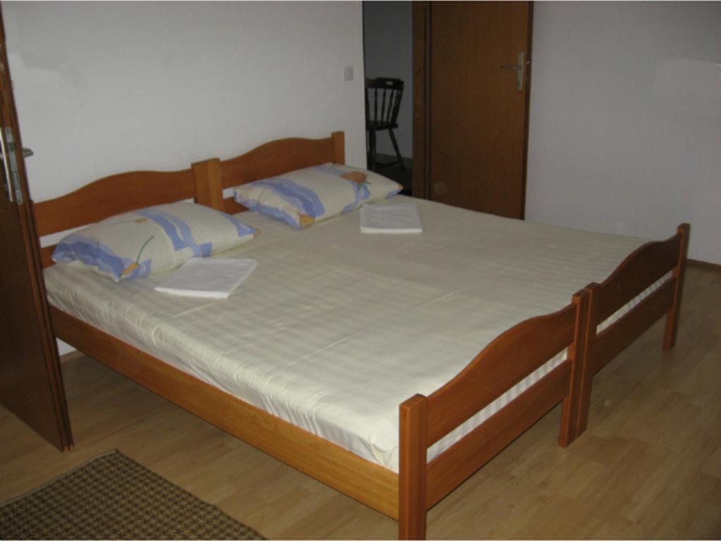 Apartments Bilic Nemira 오미스 외부 사진