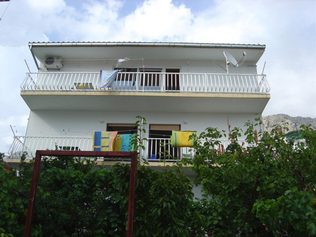 Apartments Bilic Nemira 오미스 외부 사진